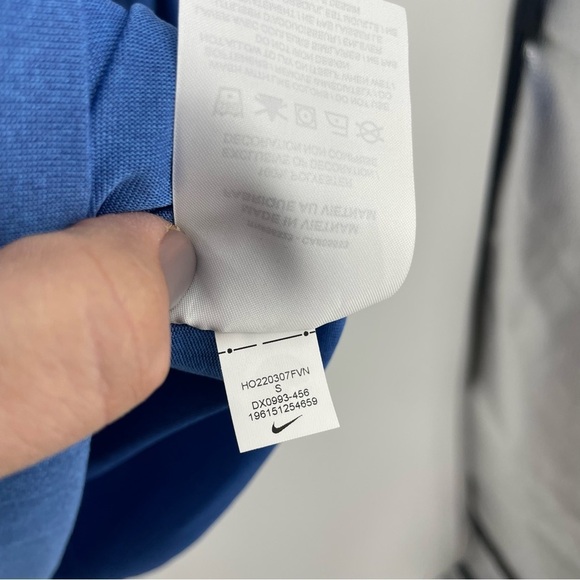 Nike Dri-FIT Legend Men's Long-Sleeve Fitness Top DX0993-456 blue Sz S - Picture 8 of 8